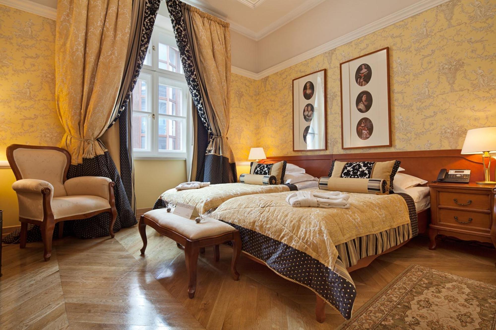 The Bonerowski Palace Boutique Hotel Krasków Exterior foto